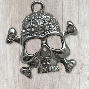 SKULL & PEACE SIGN Pendant with Swarovski crystals